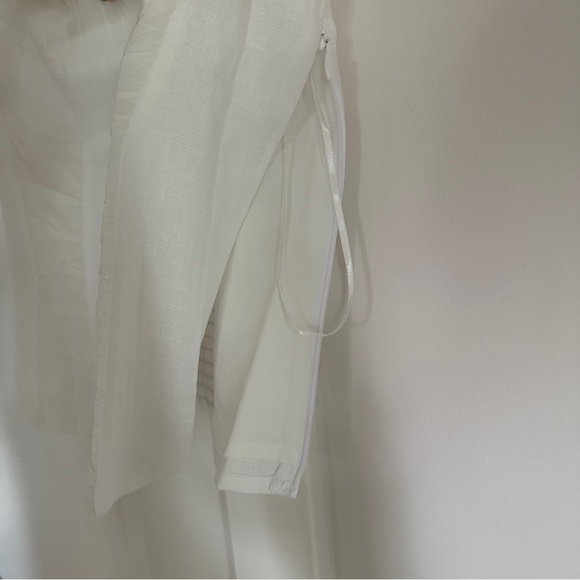 NEW Reformation Emery Linen Top Flower Detail White Ivory | size 2 - Picture 12 of 12